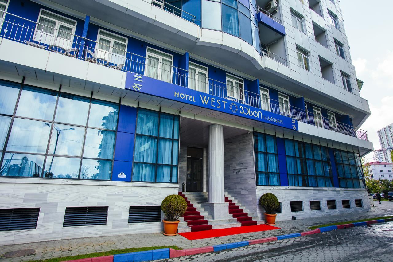 Hotel West Batumi Kültér fotó
