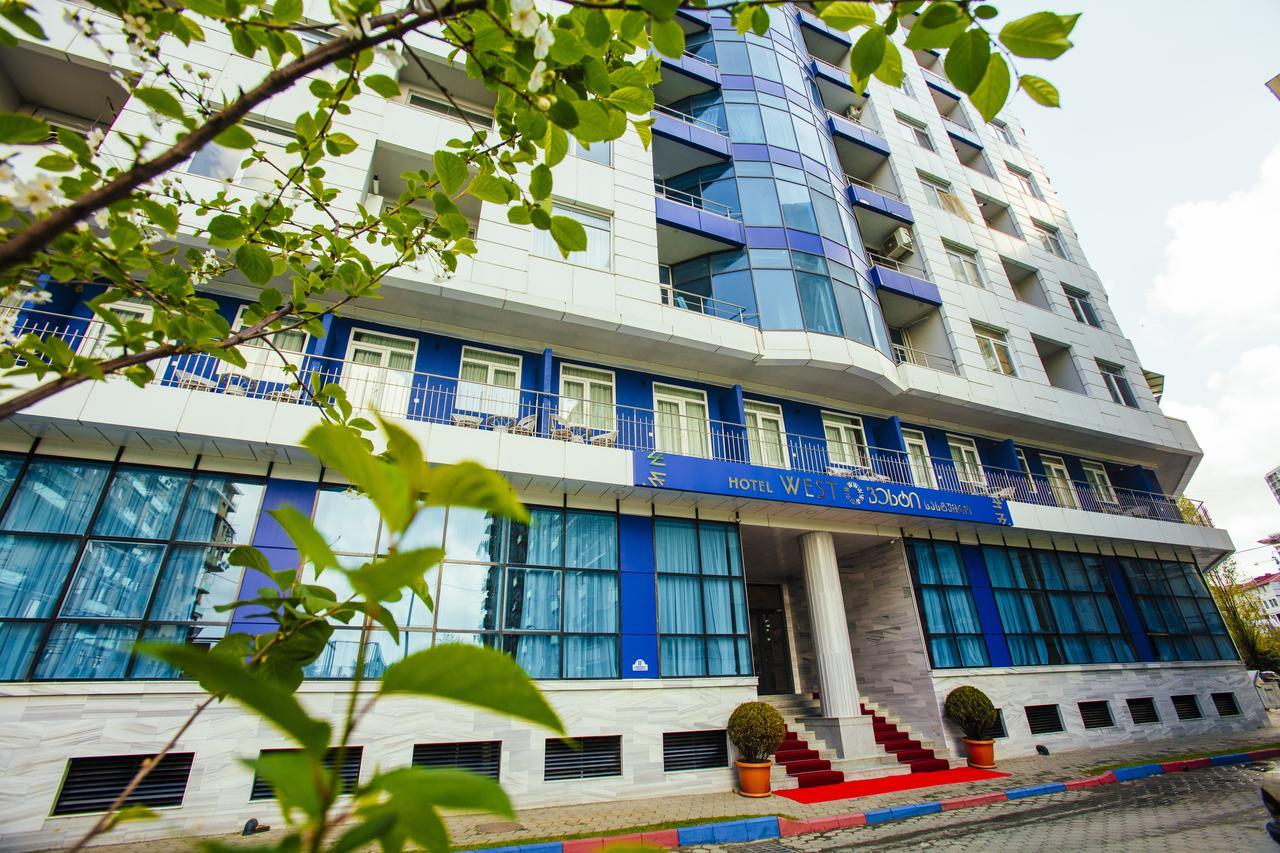 Hotel West Batumi Kültér fotó