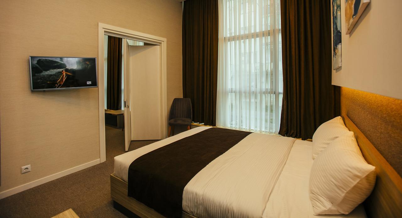 Hotel West Batumi Kültér fotó