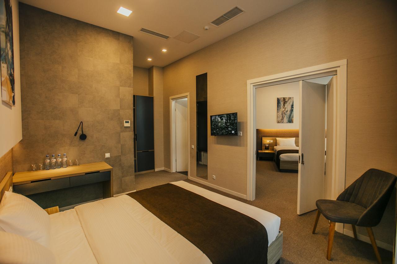Hotel West Batumi Kültér fotó